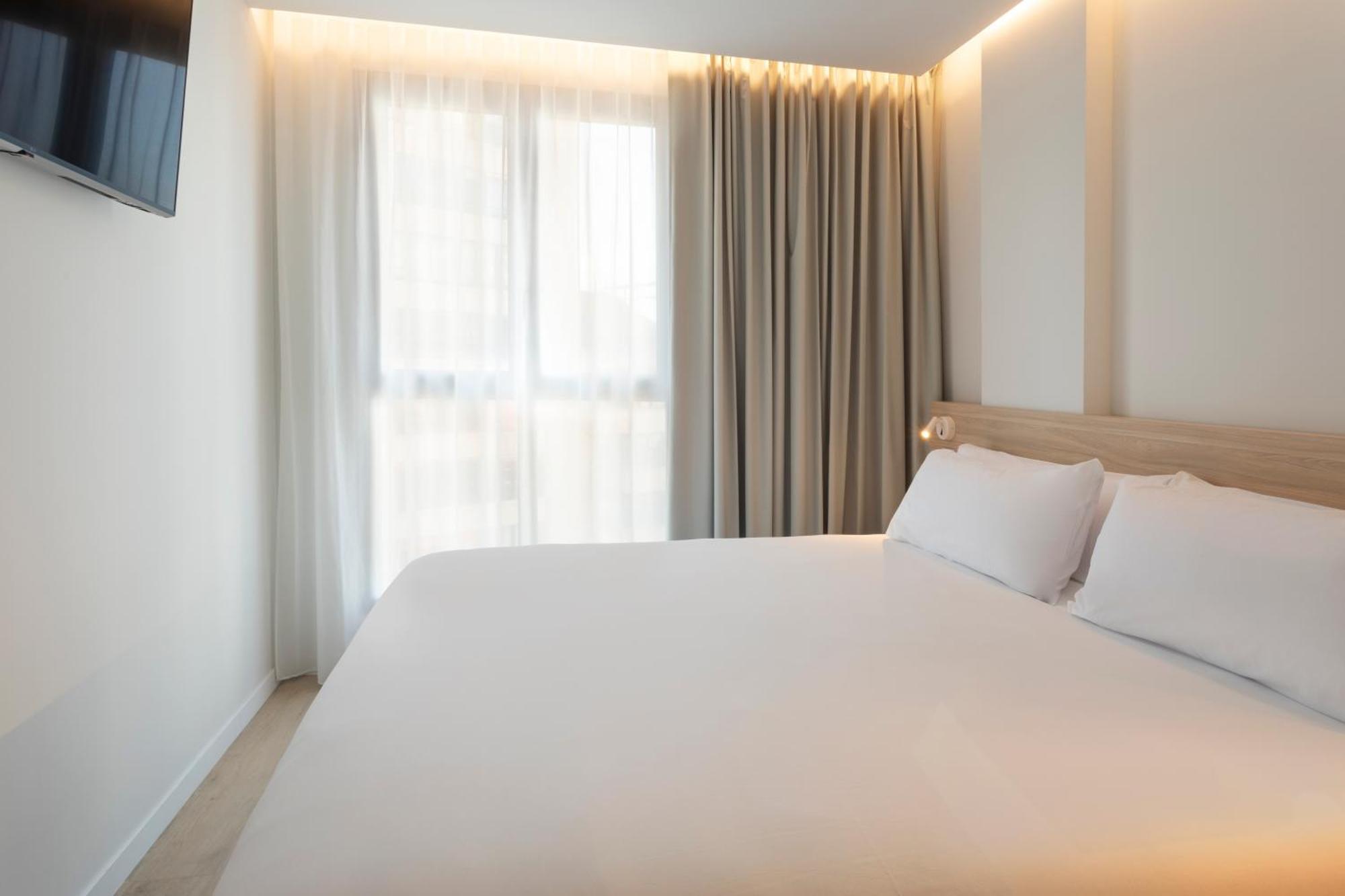 B&B Hotel Alicante Centro Eksteriør bilde