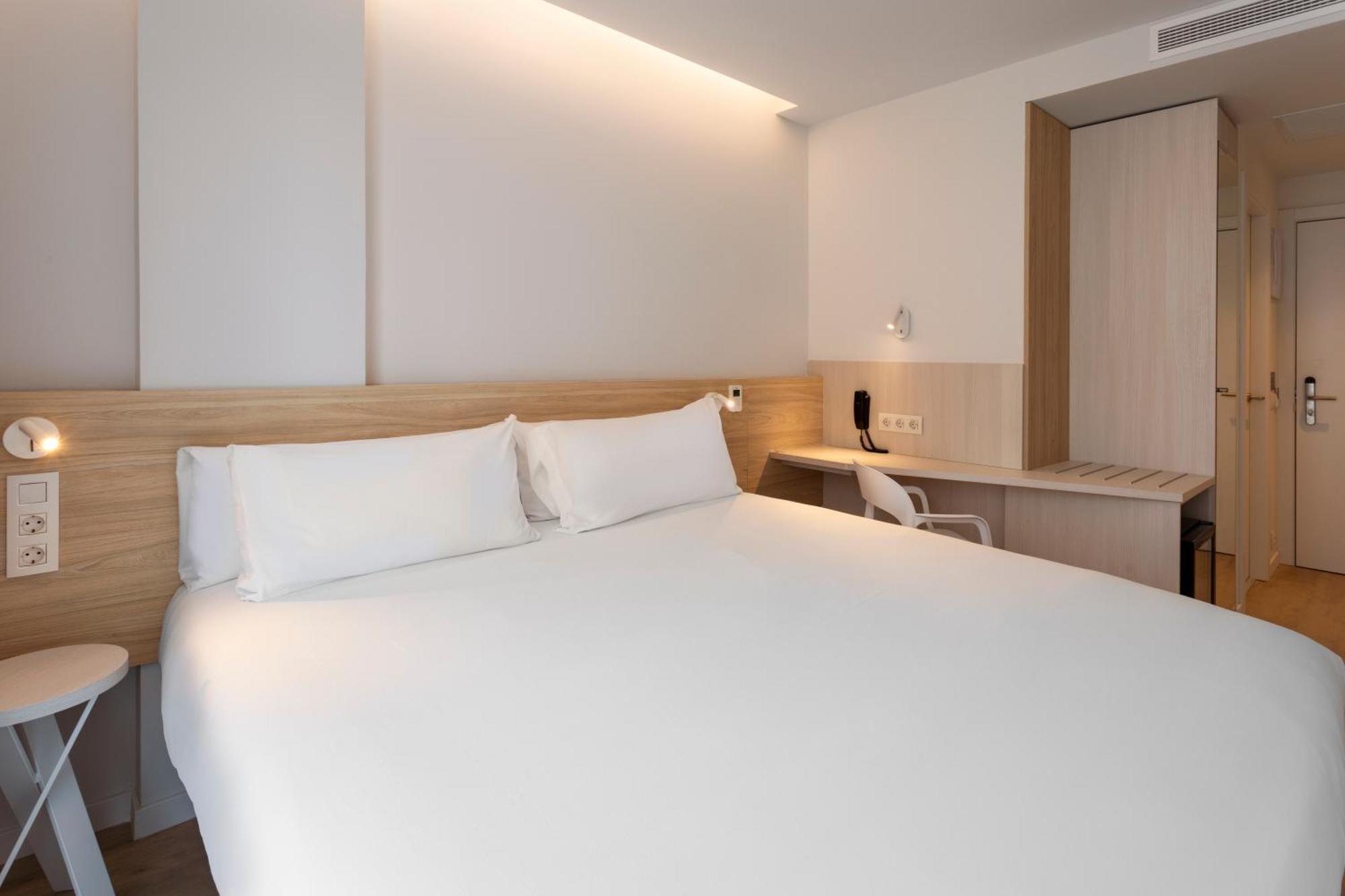 B&B Hotel Alicante Centro Eksteriør bilde